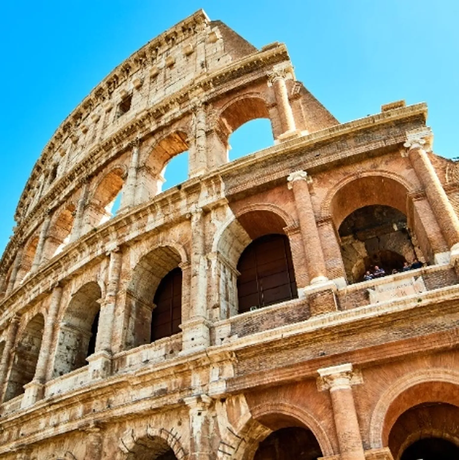 Exciting holiday packages showcasing picturesque European destinations and experiences.