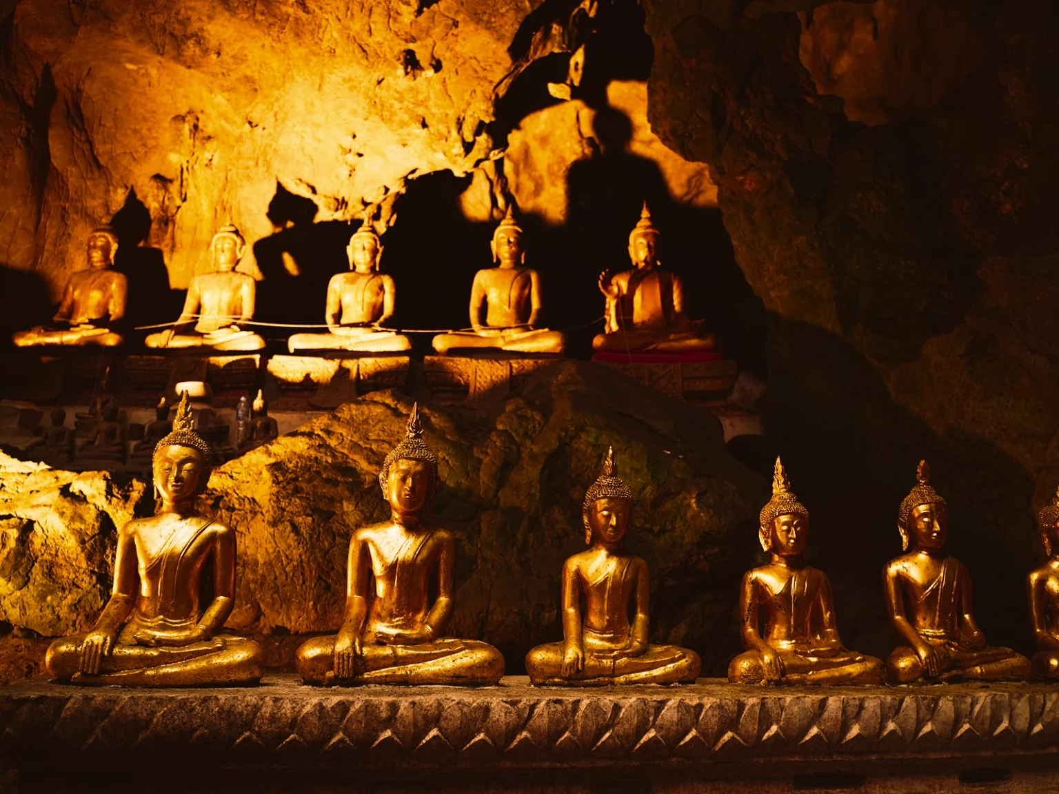 Explorers of Ancient Thailand