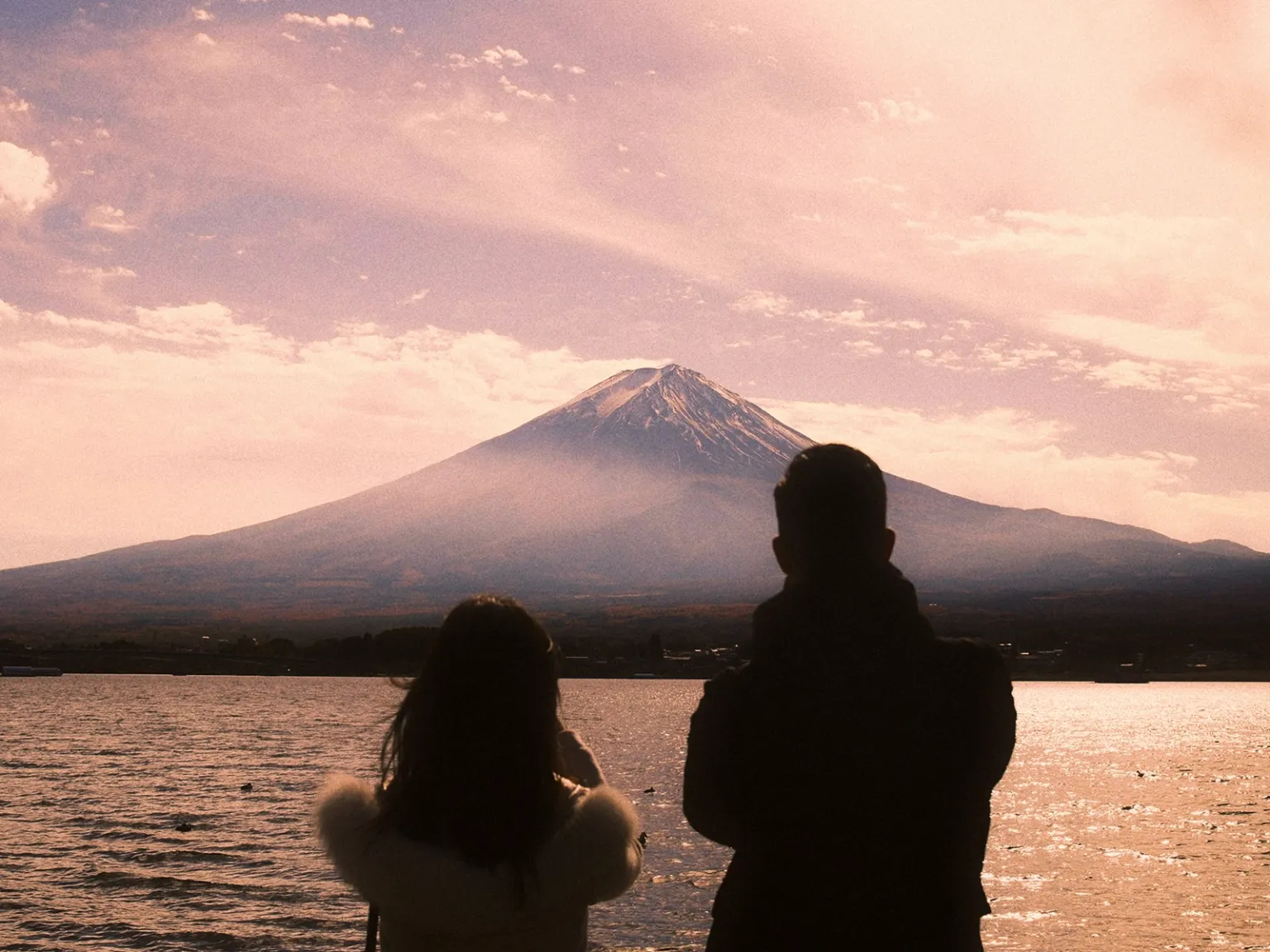 Fuji Highland Love Escape