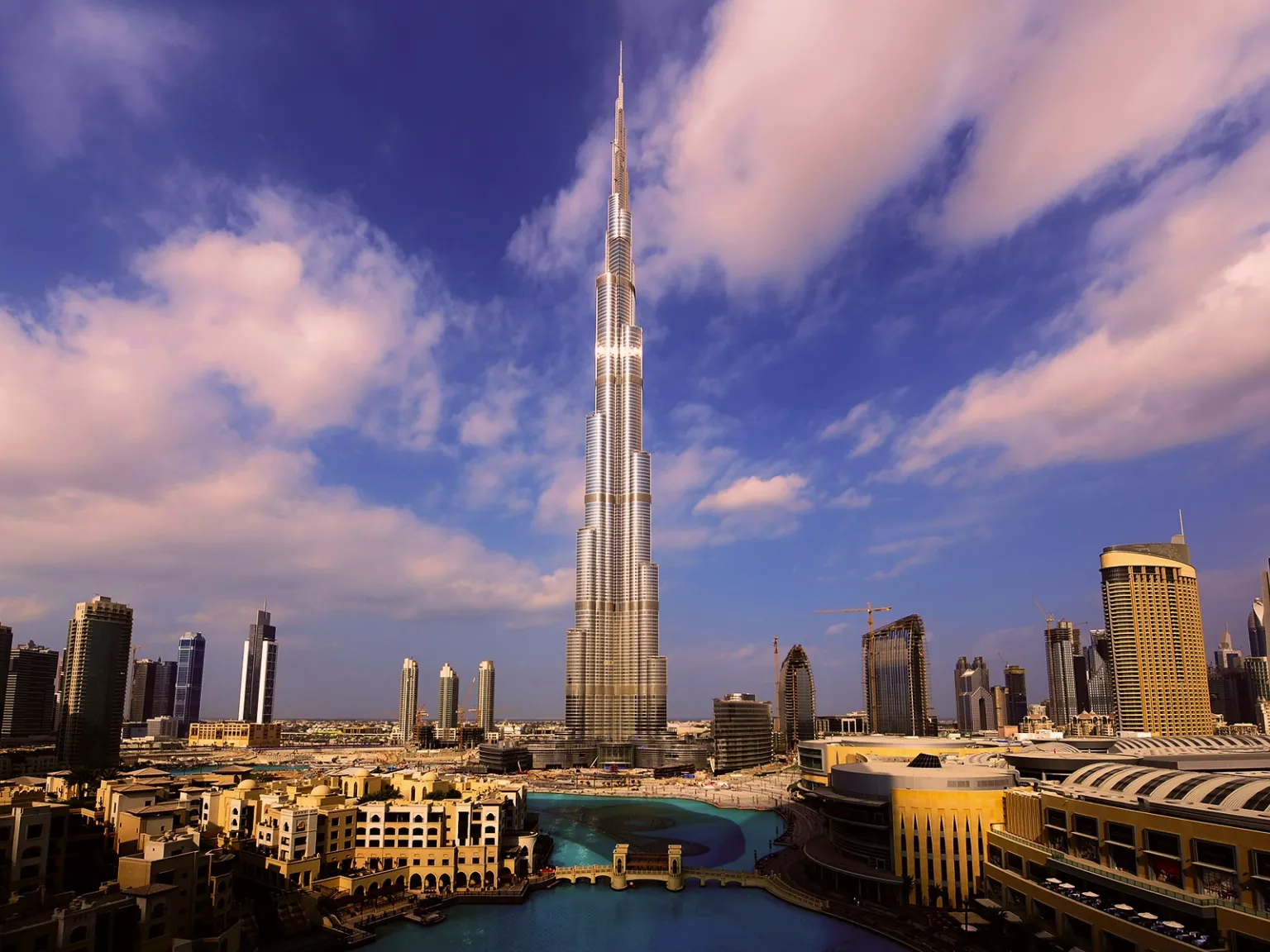 Grandeur of Dubai