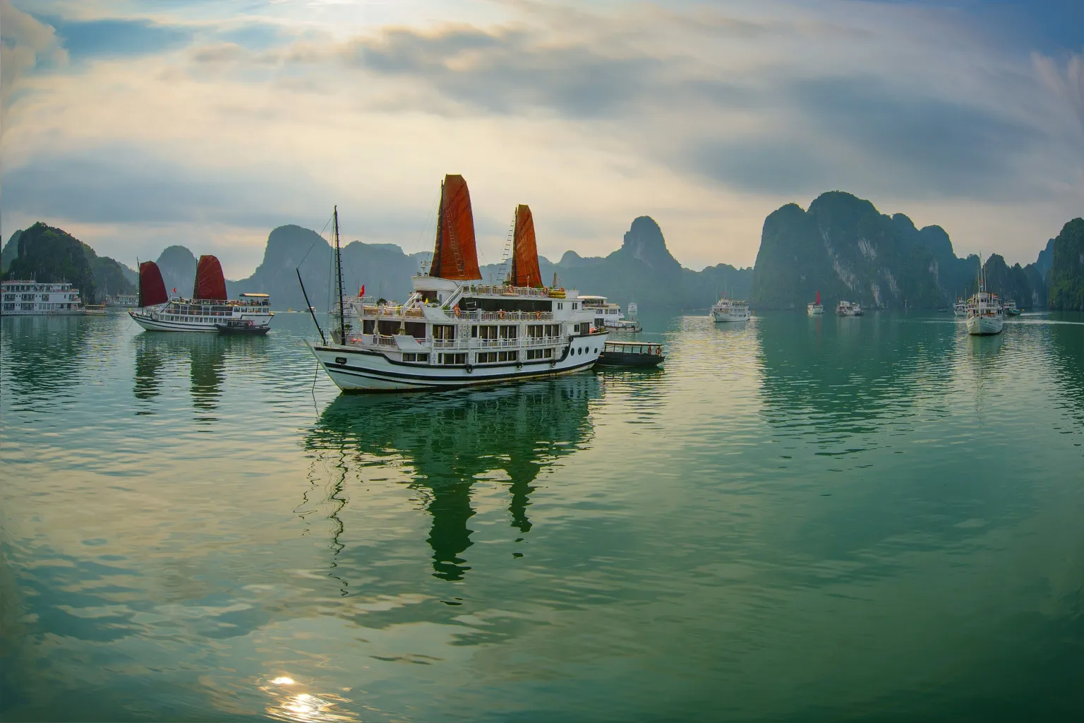 Halong1.jpg