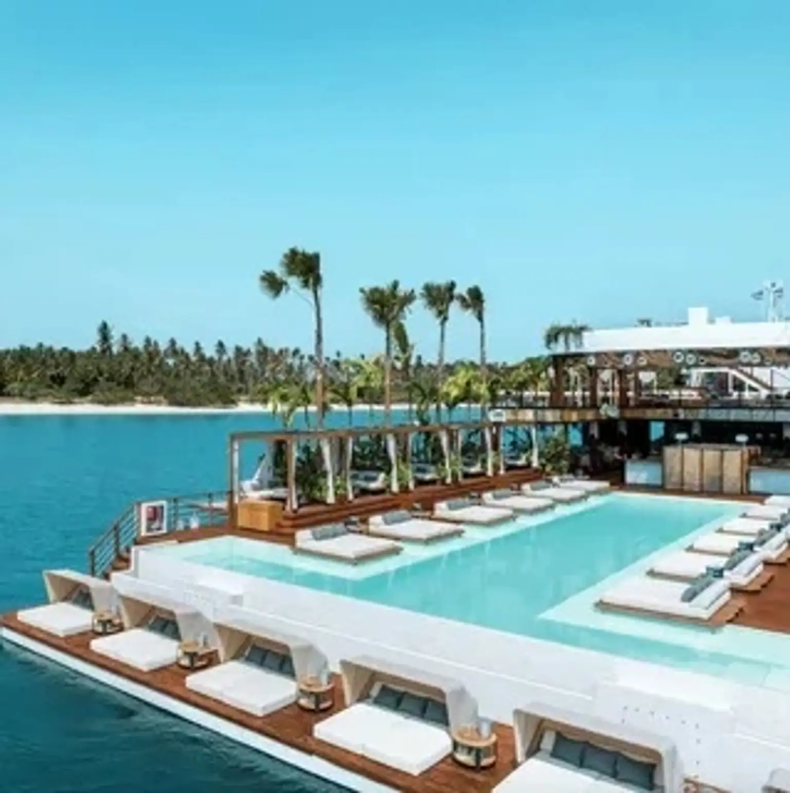 Tropical Thailand holiday package featuring stunning beach scenery and vibrant cultural experiences.