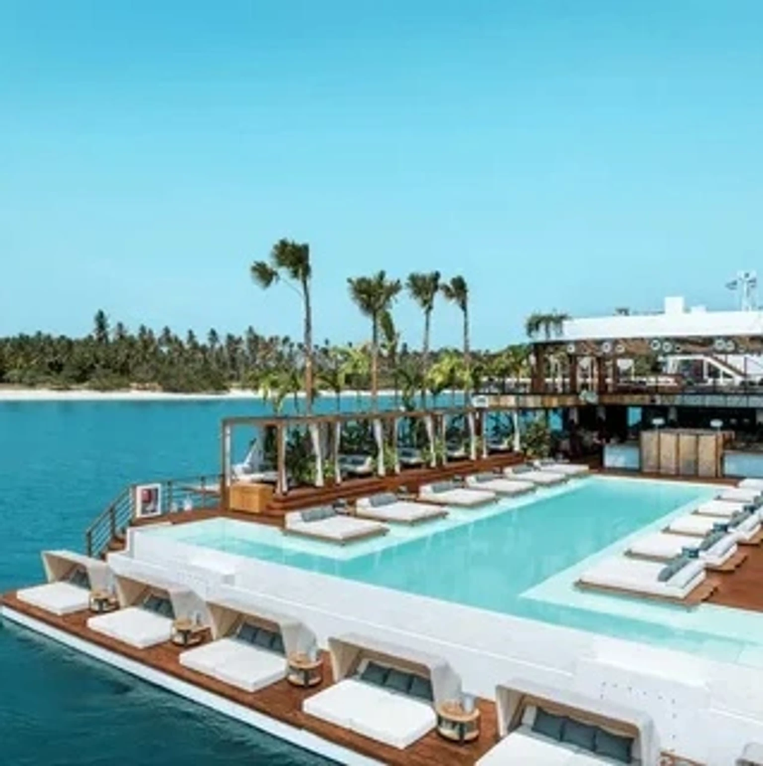 Tropical Thailand holiday package featuring stunning beach scenery and vibrant cultural experiences.