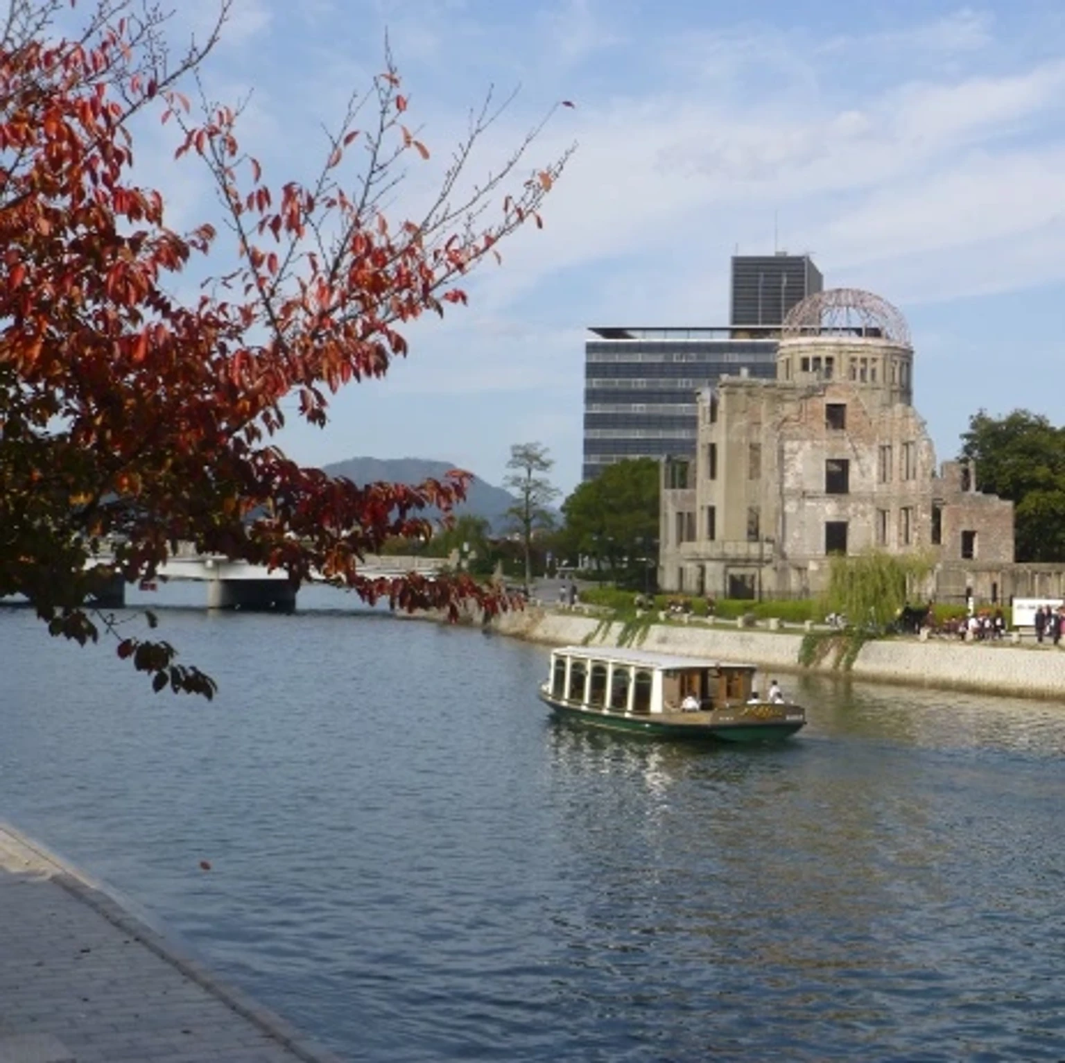 Stunning holiday packages showcasing Japan's scenic landscapes and cultural experiences.