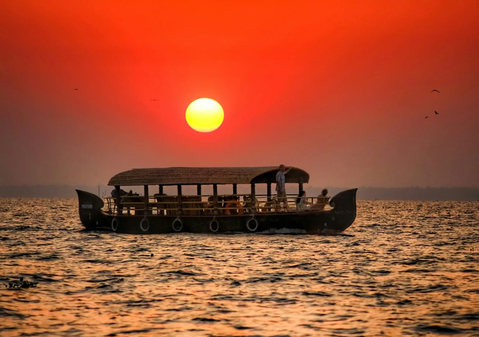 kerala_periyar_wildlife_cruise_ht_category_pages_Tp-kViKErbw.jpg