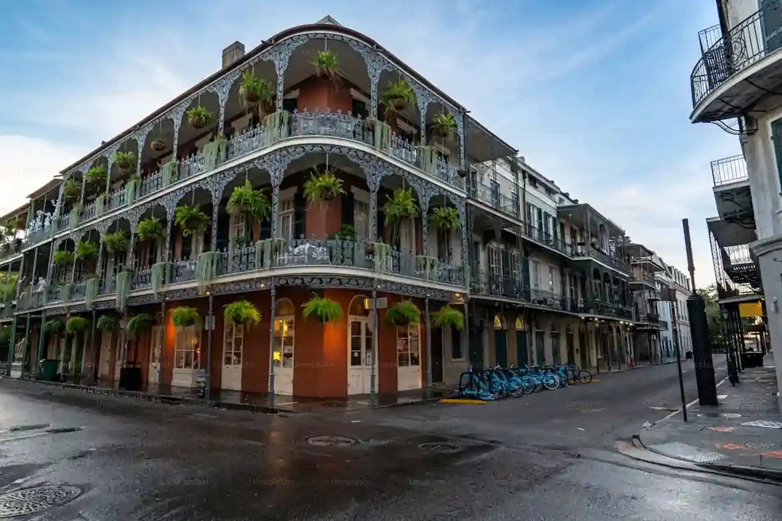 New Orleans & Lake Charles Luxury