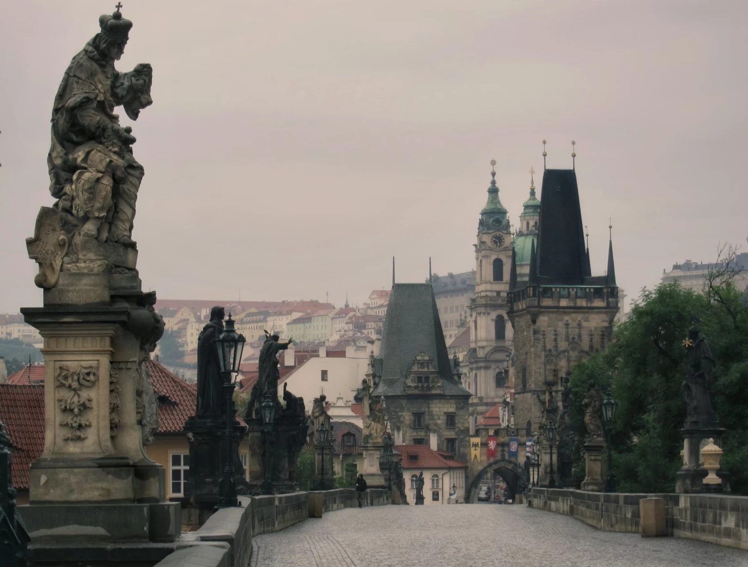 Prague Solo Escape
