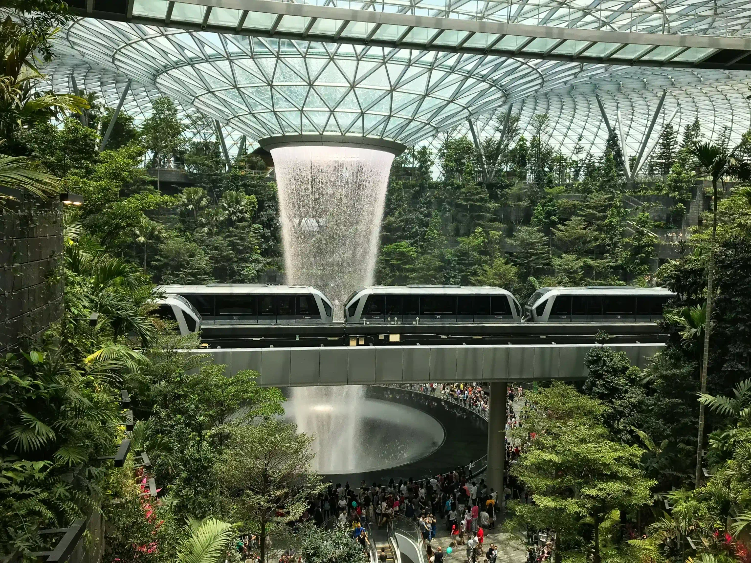 singapore airport1.jpg