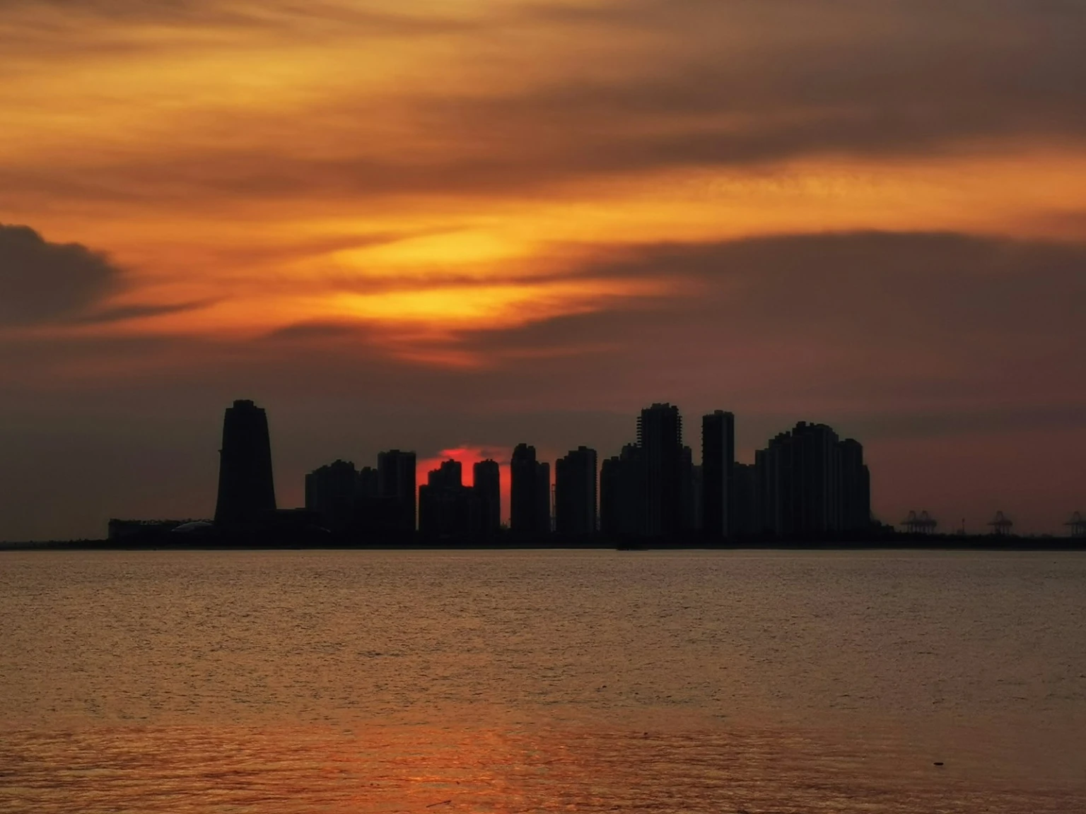 singapore_and_malaysia_city_ht_category_pages_ByIXk5iw_dI.jpg