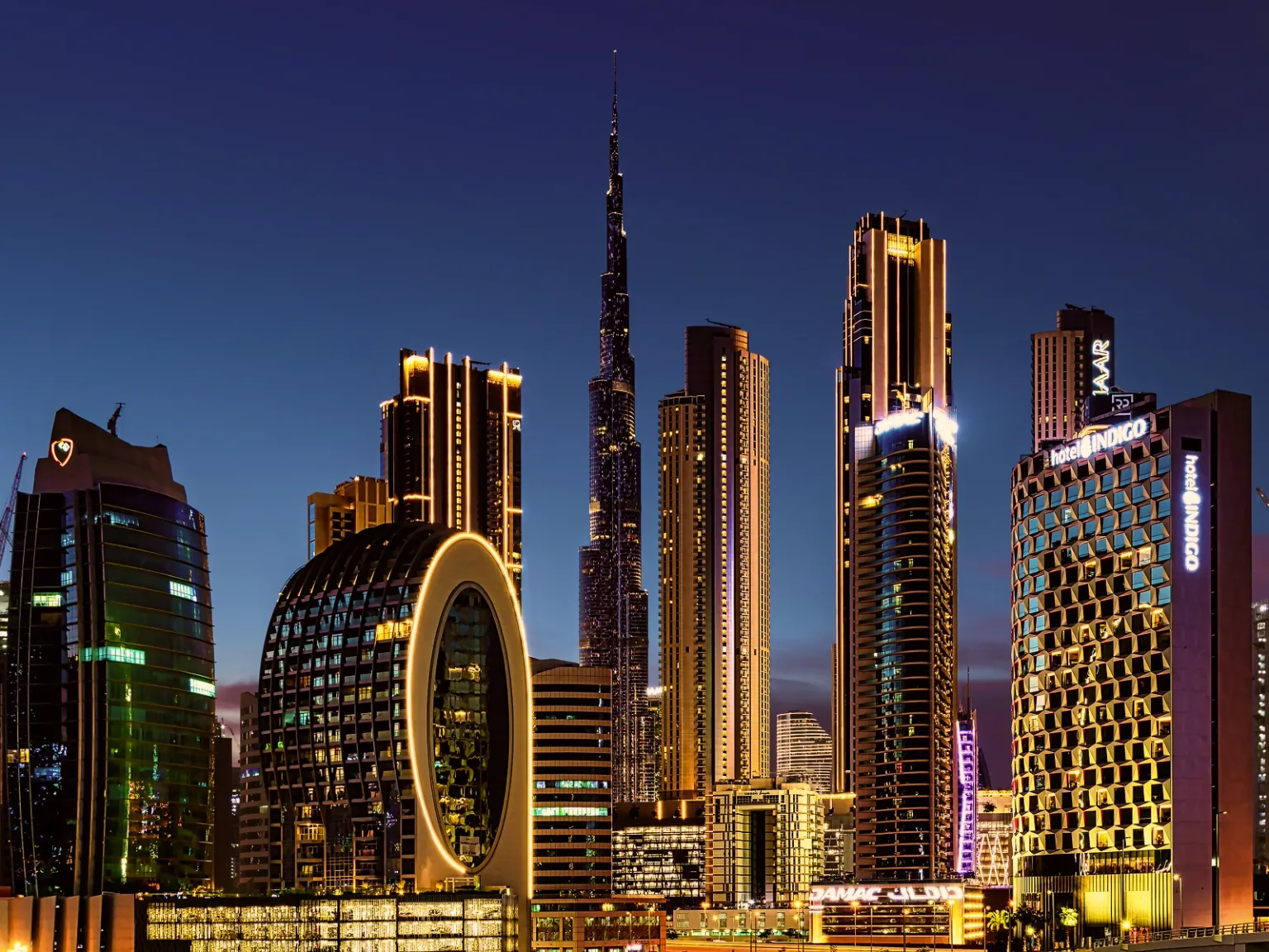 Skyline & Streets of Dubai