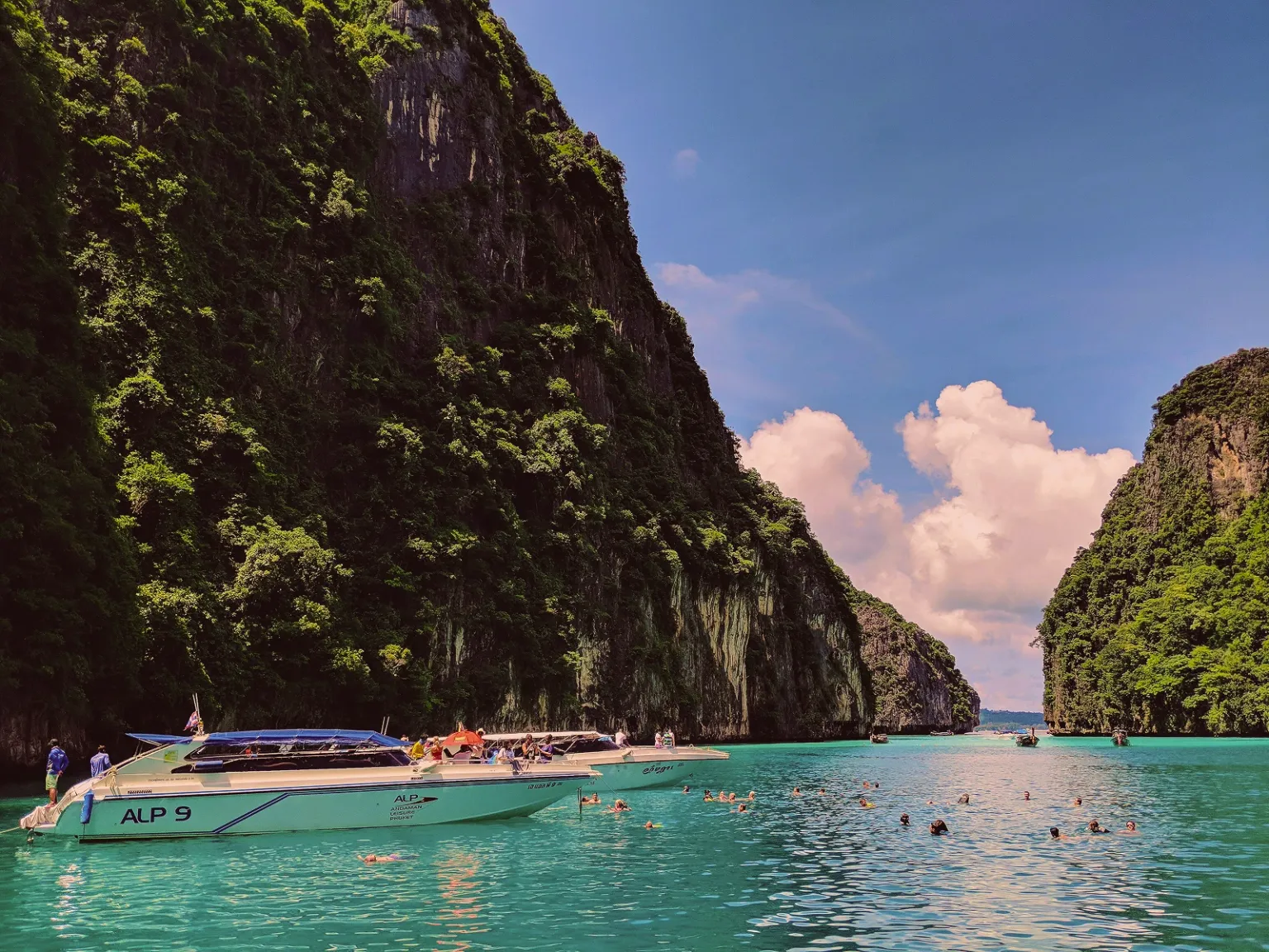 Thai Island Escape