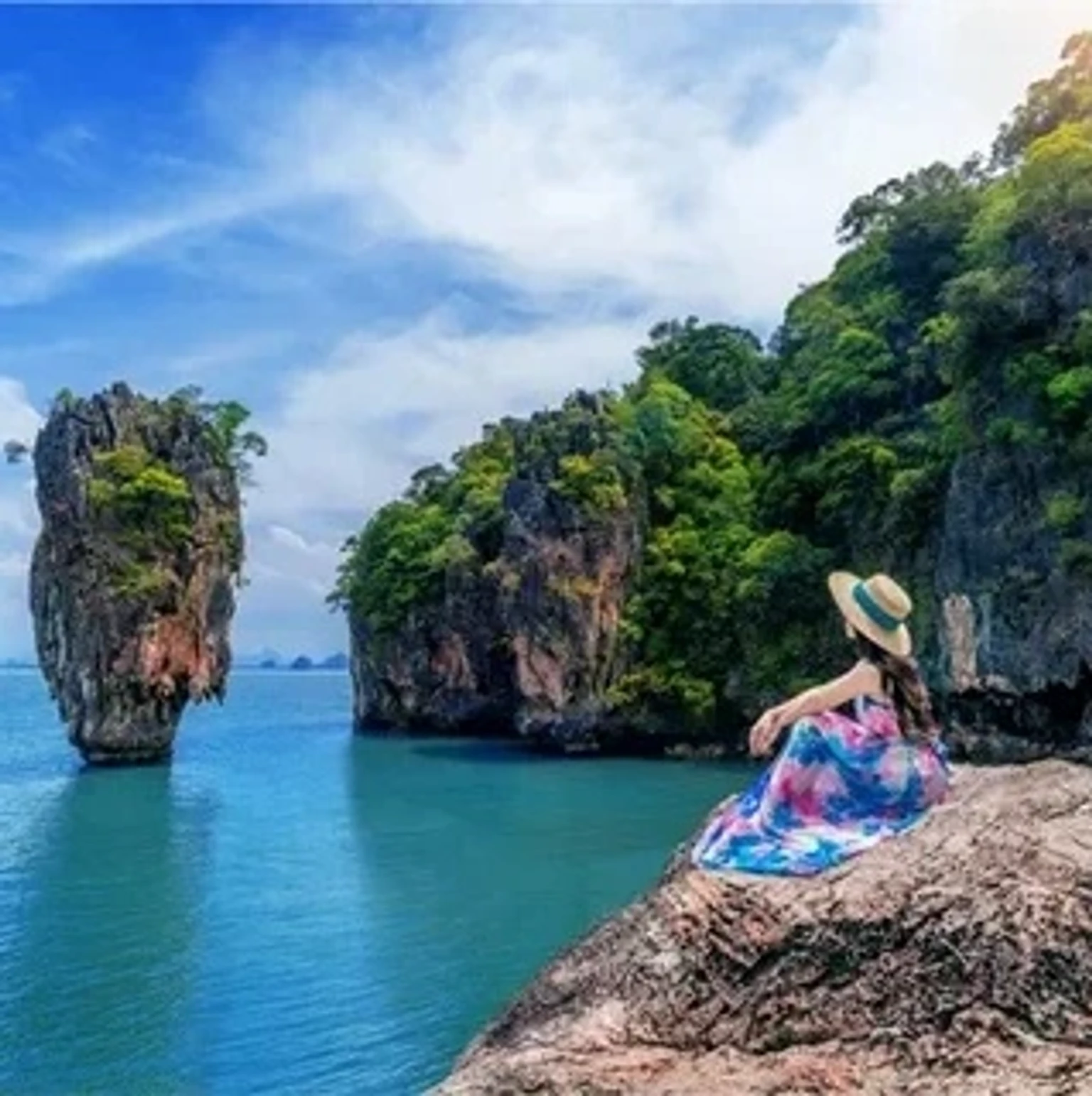 Tropical beach holiday package featuring crystal-clear waters and palm trees in Thailand