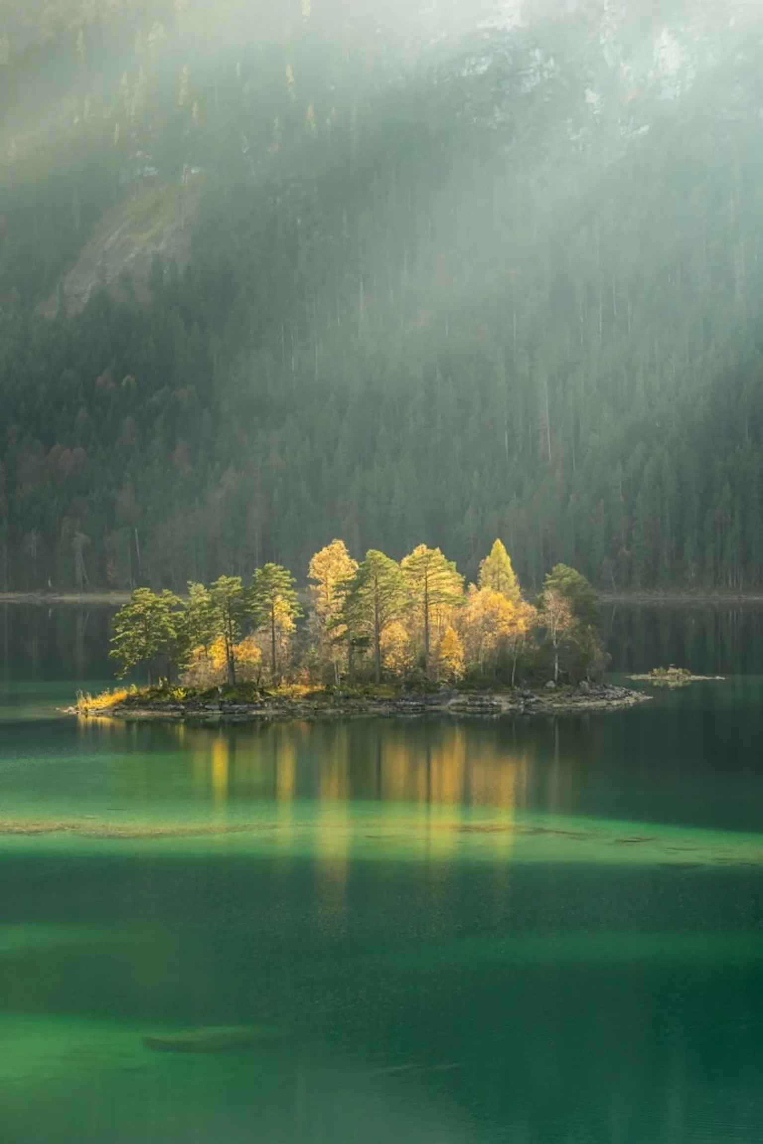 Breathtaking landscape featuring lush greenery and serene natural scenery.